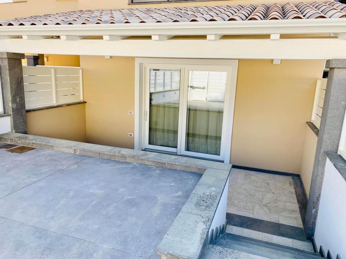 Nuova Residenza Dei 7 Pini A Pochi Passi Dal Mare Apartment Porto Pino Ngoại thất bức ảnh